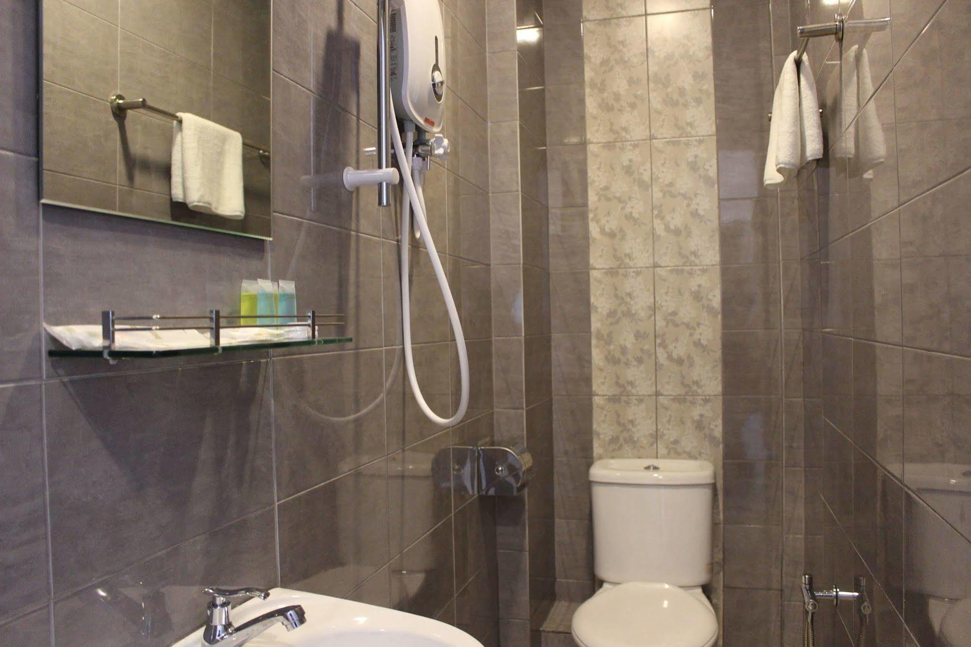 Gurney View Inn Пенанг Экстерьер фото