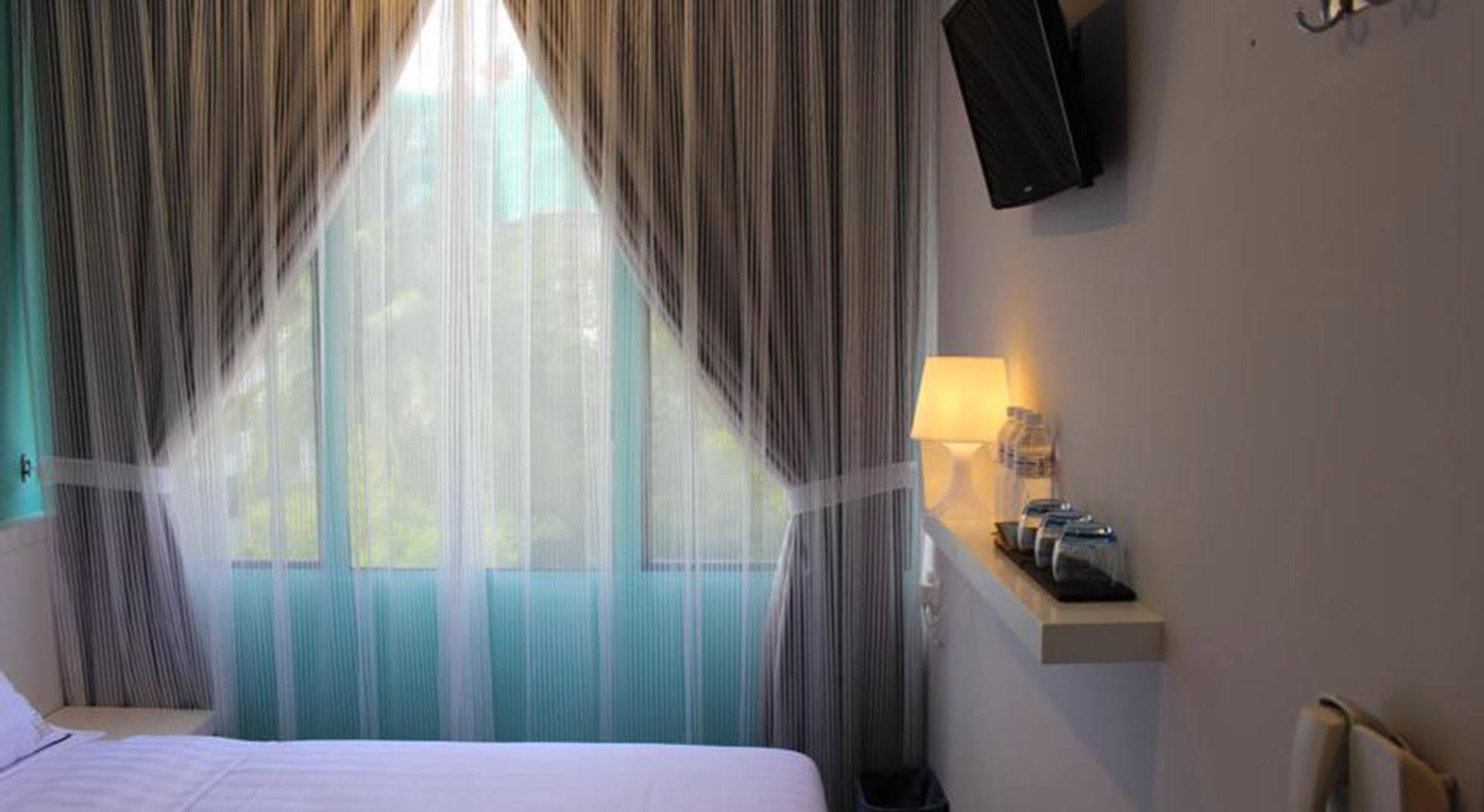 Gurney View Inn Пенанг Экстерьер фото